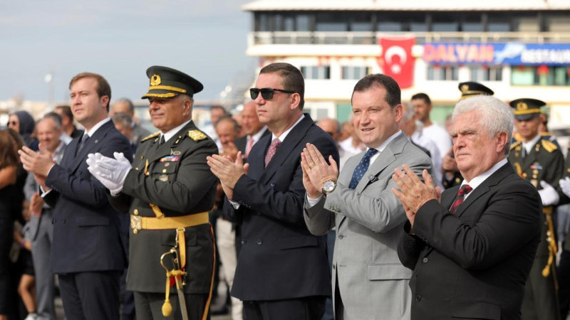 Başkan Balcıoğlu 30 Ağustos Zafer Bayramı’nda Atatürk Anıtı'na Çelenk Sundu