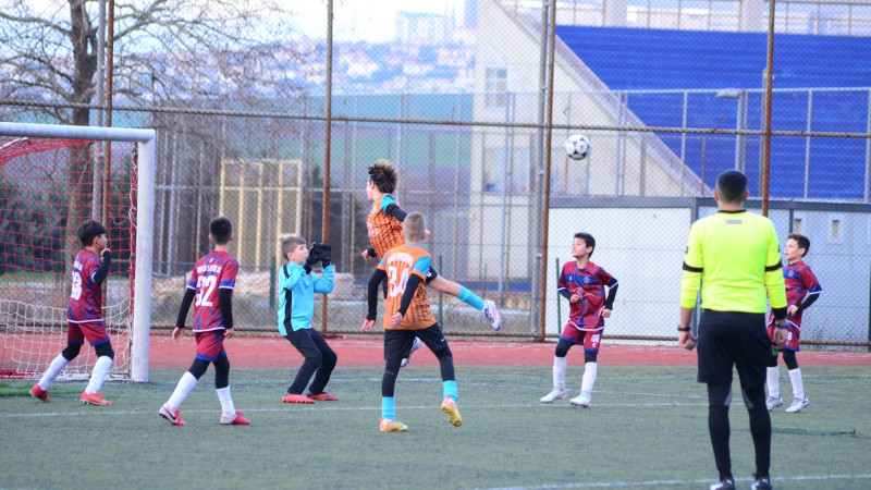 S.MİMARSİNANSPOR U12 ŞAMPİYONLUĞA ABONE   