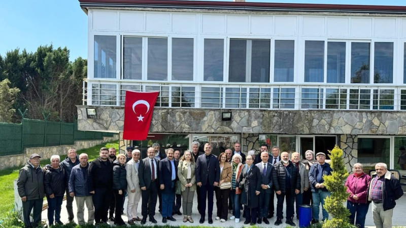 Hacı Bektaş Veli Kültür Vakfı’ndan CHP Silivri Dayanışma Merkezi’ne Anlamlı Ziyaret