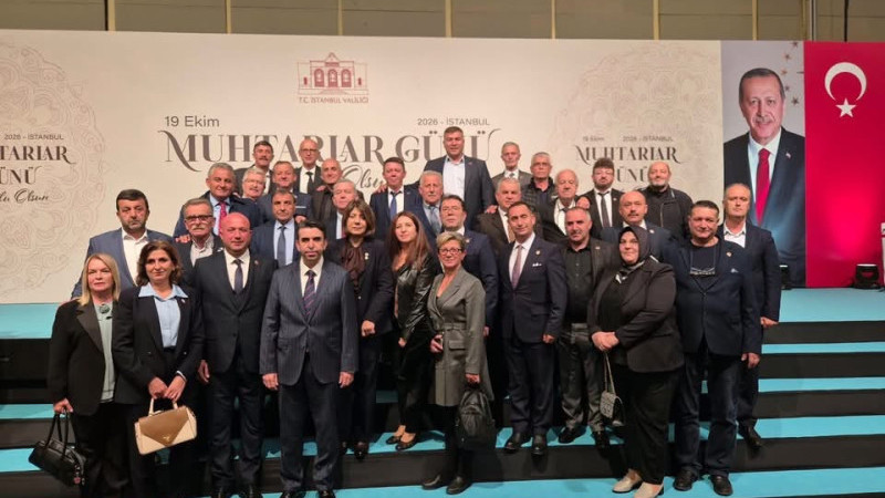 KAYMAKAM MURAT EREN VE SİLİVRİLİ MUHTARLAR , İSTANBUL VALİSİ DAVUT GÜL İLE YEMEKTE BULUŞTU