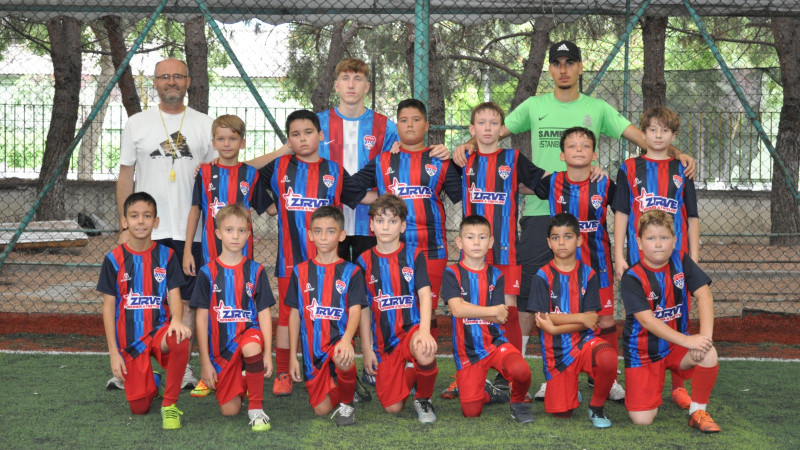 LİSE FUTBOL AKADEMİSİ DOLU DİZGİN    