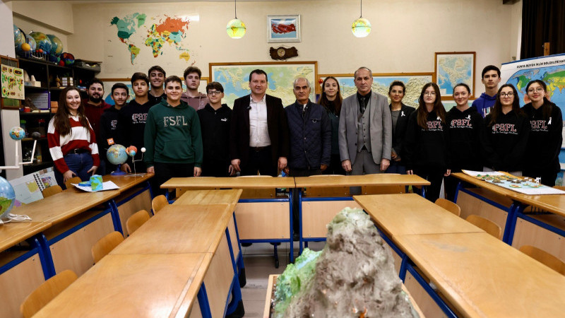 Başkan Balcıoğlu, Prof. Dr. Fuat Sezgin Fen Lisesi’ni Ziyaret Etti