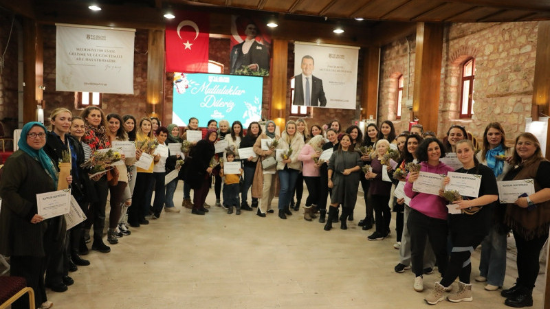 Silivri Belediyesi Kadınlara Özel Tıbbi Aromatik Bitkiler Atölyesi Düzenlendi