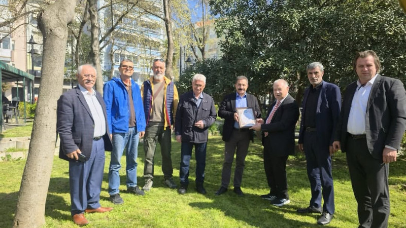 Alipaşa Mücadelesine Anlamlı Teşekkür: Sühel Kırkıcı’ya Plaket