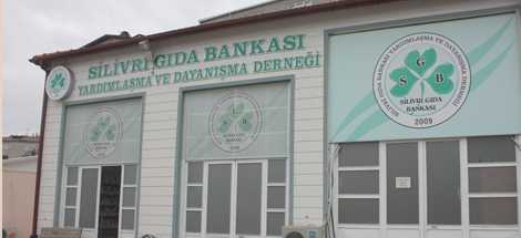 Zekat ve Fitreler Gıda Bankası'na